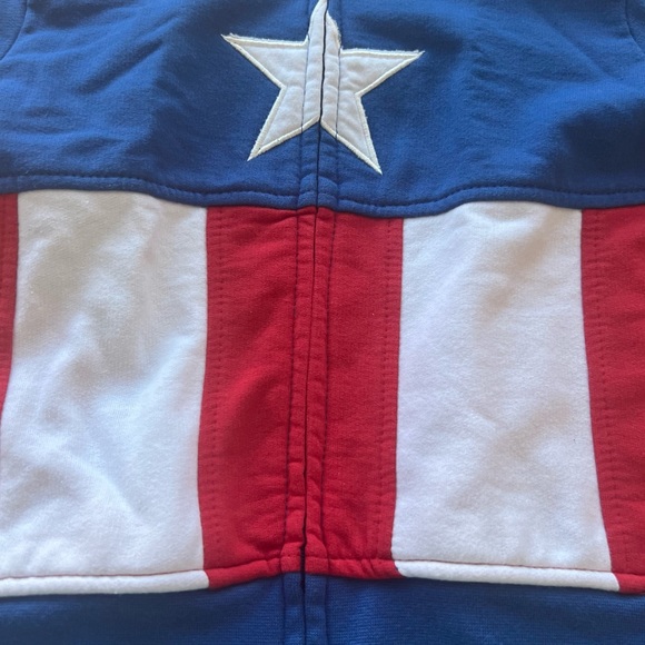 Marvel Captain American Jacket Size 12 M - Picture 4 of 9